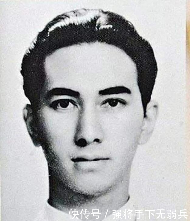 当地唯一的公证人,在澳门及葡萄牙拥有不少物业,祖先曾在葡萄牙当高官