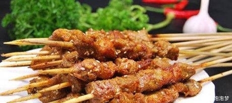 肉丸子|儿科医生眼中“黑名单”肉:没营养更不健康,你还敢让娃多吃?