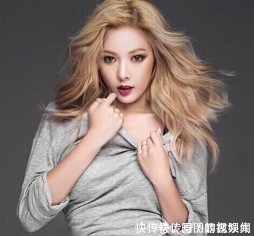 少女心|珍珠发卡过时了,泫雅的5毛钱发卡才是时尚,网友:珍珠太贵了!