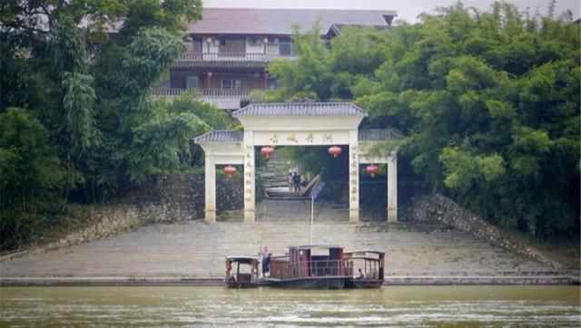 丹州古镇|中国“唯一”飘在水上古镇距今400多年，不通车，仿若世外桃源