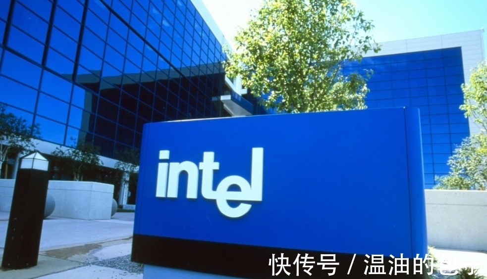 x86|华为迎来关键队友,国产系统实现“破局”,任正非的决定做对了
