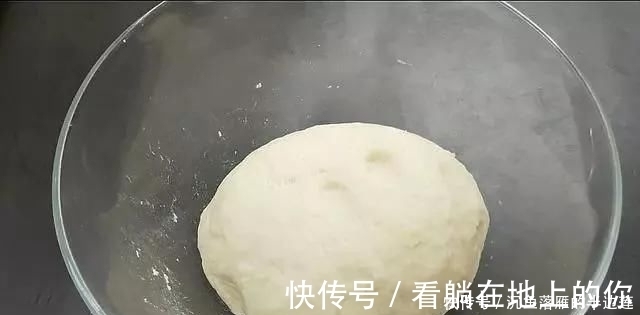 微信公众号|这个“饼”3天不吃就想的慌,金黄酥脆,又香又解馋,做法超简单