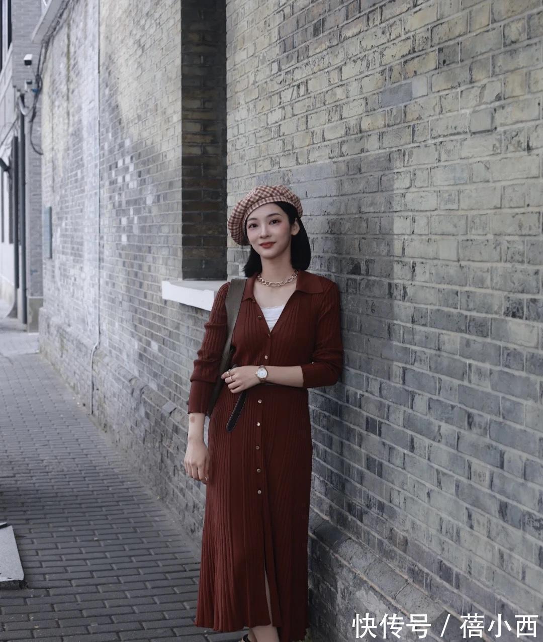 针织连衣裙|30岁的女人冬天怎样穿才优雅?首选“针织连衣裙”,高级感满满