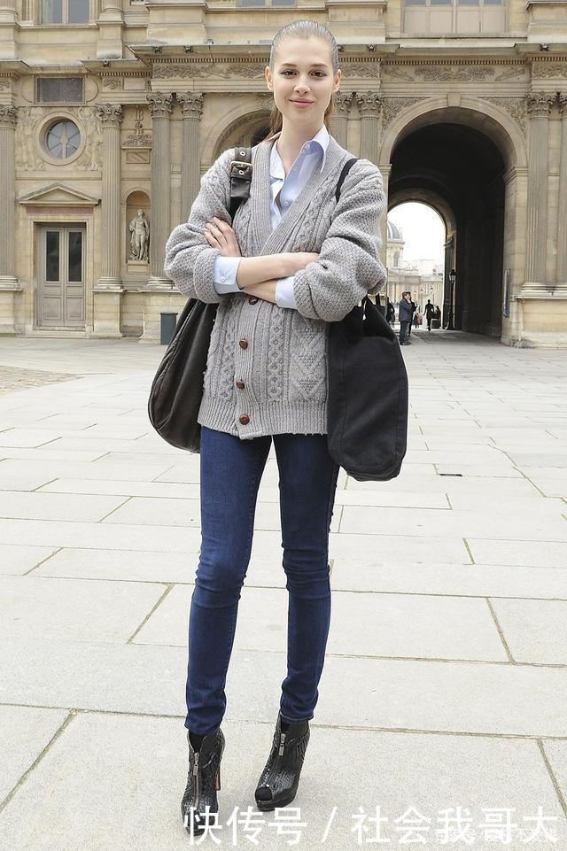 总穿|女人再懒,也别总穿大衣,今年这几款“短外套”正当红,显时髦