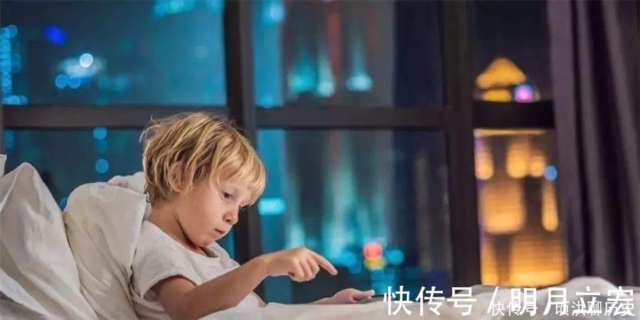被需求感|睡前陪孩子做好三件事,未来孩子会变得优秀,家长也会进步
