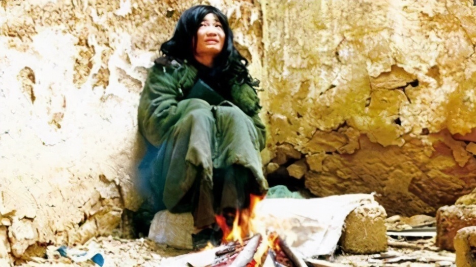 母亲|他是中国第一懒人，从不洗衣服做饭，吃饭靠人喂，如今怎样了？