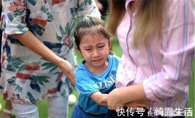 长辈|爸爸姓“房”,冥思苦想给孩子起名,老师上课却从来不点娃的名