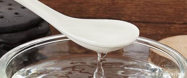 这“3种”植物,爱吃醋,每7天吃1斤,叶子绿油油,蹭蹭长不停