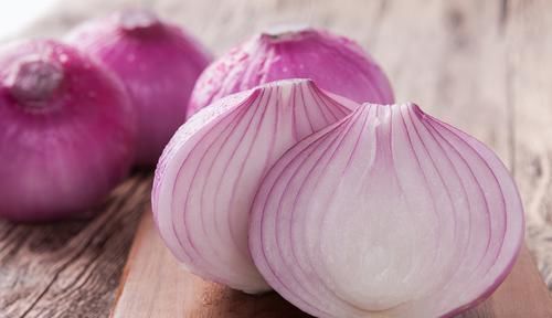 经常吃洋葱会有哪些好处？以下4个好处让你意想不到，了解一下