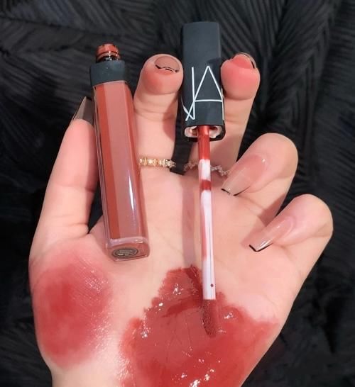 夏季显白橘调口红合集，黄皮姐妹冲！