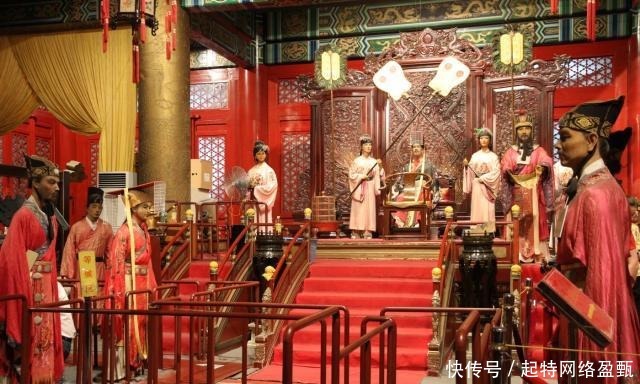 手软|朱元璋杀人从不手软,却一生不敢得罪两种人,要求儿孙也必须遵守