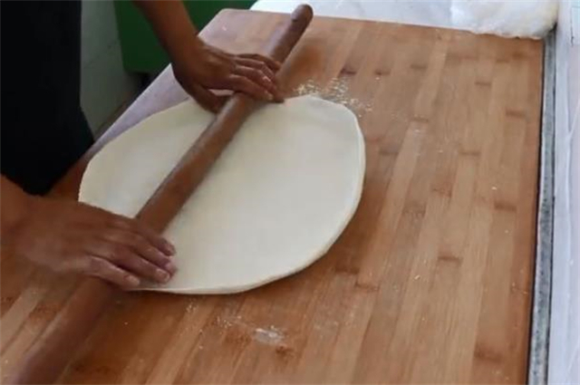 配方|手把手教你在家做手擀面，配方比例告诉你，做法简单，一学就会