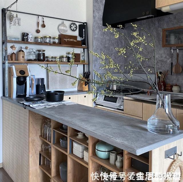 衣帽间|日本丁克夫妻47㎡小家,低成本布置出最高级的精致,羡煞旁人!