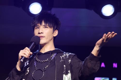 大鹏连续七年不停道歉，大张伟却始终不原谅，大鹏究竟做错了啥？