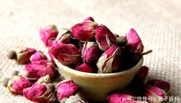 补充雌激素|更年期易怒还失眠不妨多吃以下4种食物，补充雌激素，更显年轻！