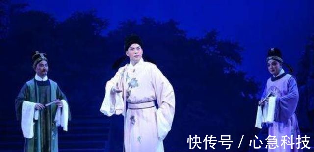 早发白帝城&李白杜甫巅峰一战,为同一处景点写诗,李白写出七言第一,杜甫呢