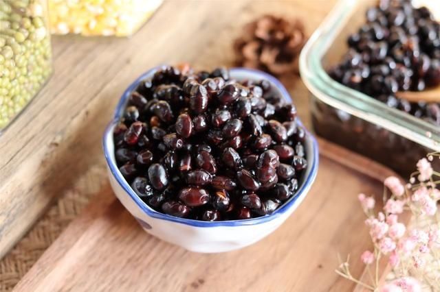 山药|明日立冬，天冷常吃“3黑3白”，有营养热量高，寒冷天气顺利度过