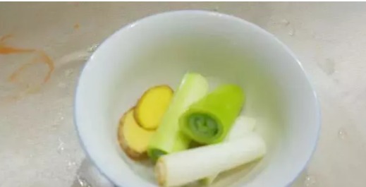 猪蹄这个做法最馋人，每次做都不够吃，光听名字就流口水