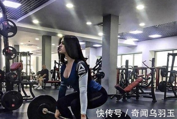 ver18岁少女患厌食症,体重只有63斤,如今却成为了性感女教练