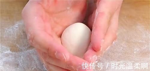 糯米粉这样做真好吃，很多人都没吃过，外酥里软，吃一次念念不忘