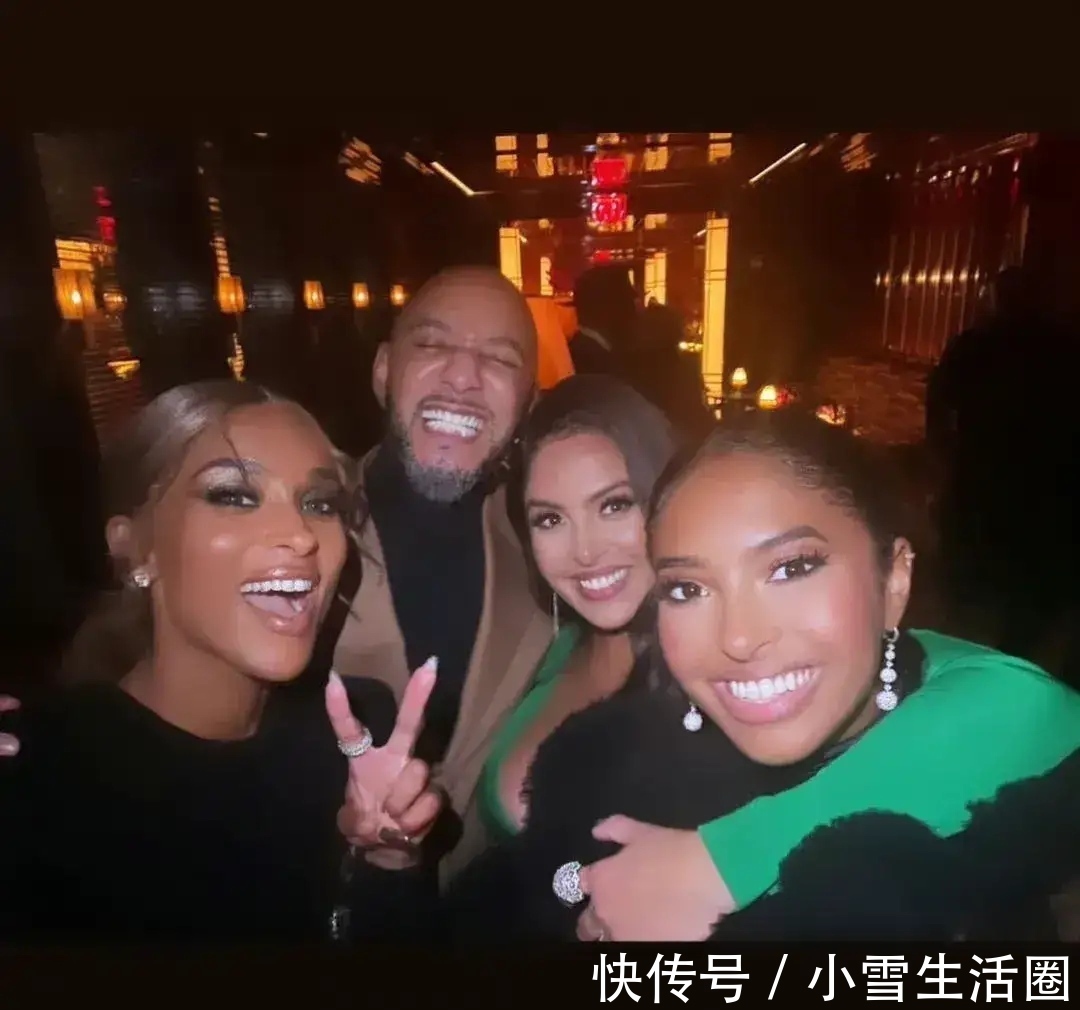瓦尼莎|瓦妮莎性感装扮参加单身聚会，还带着模特女儿，要走出阴影了