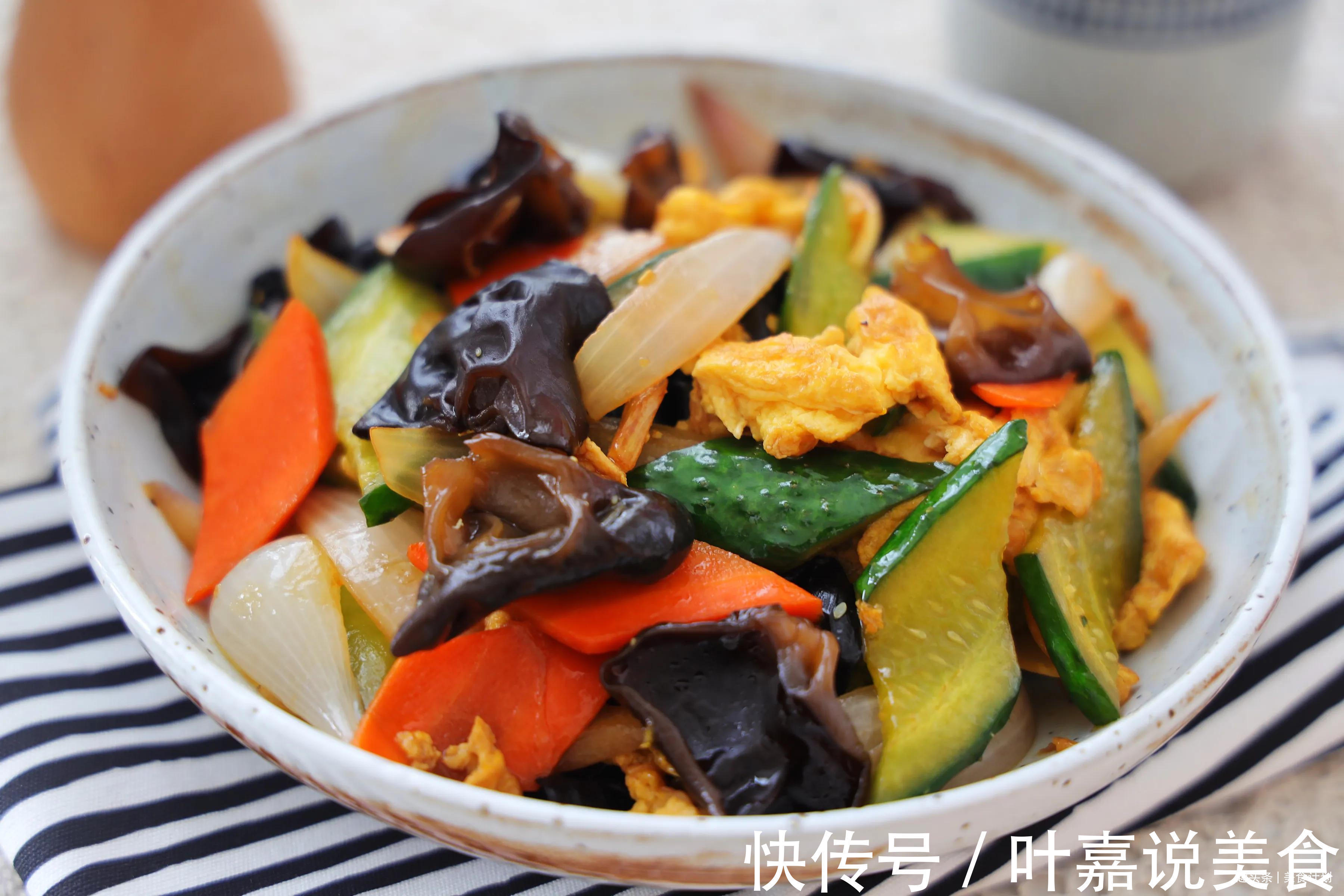 天气热,5道下饭菜超棒!低脂低热量,膳食纤维高,多吃身体棒