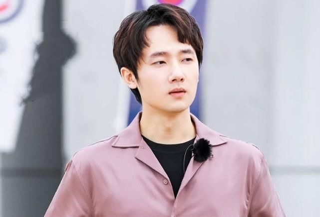 天空之城|曾是中国好声音冠军,如今参加《创造营》,却默默无闻、毫不出众