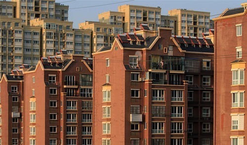 买房|售楼小姐良心建议,牢记买房7字“真言”:买边、买中、买三室