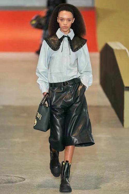 都知道“娃娃领”减龄，想穿得好看也不简单，这些雷区千万不能碰