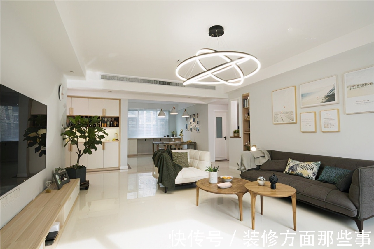 起居室|111平现代风四居室,空间大而不空,厚而不重,有格调又不压抑