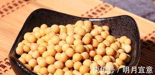 青豆|每天晚上坚持吃3种食物,降压减脂、滋润肌肤,好吃又不贵!