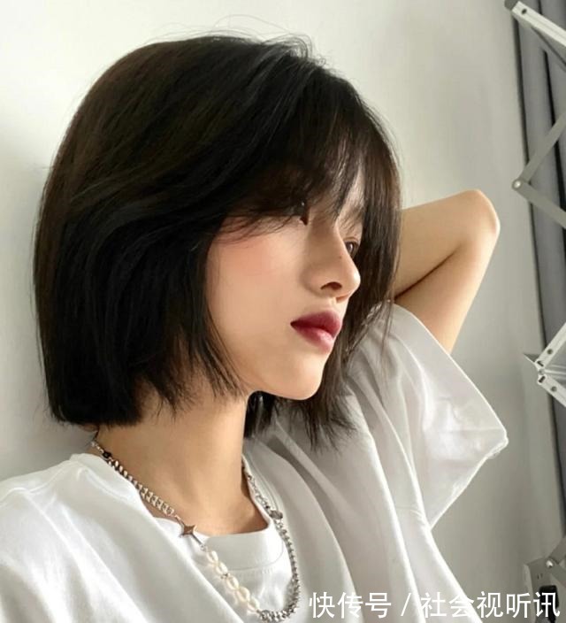 丸子头 还在为发型而烦恼这些款式值得尝试，百搭唯美容易上手！