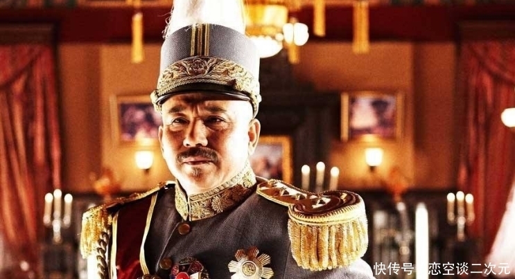 龙椅|袁世凯花1.2亿制作龙椅,49年后裂开,发现其中隐藏秘密!