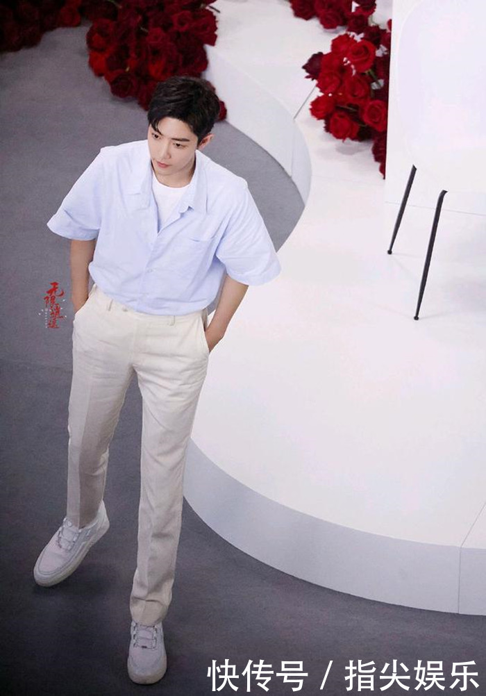 肖战分享参演《如梦之梦》的感受,直播再登世趋第2,今年已连登榜8次