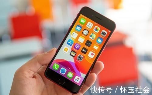 4k|不要贪图“便宜”盲目下手，这四款iPhone手机公认不值，别跳坑