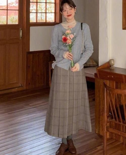 春季搭配灵感：这样配色时髦不撞衫，摆脱路人感