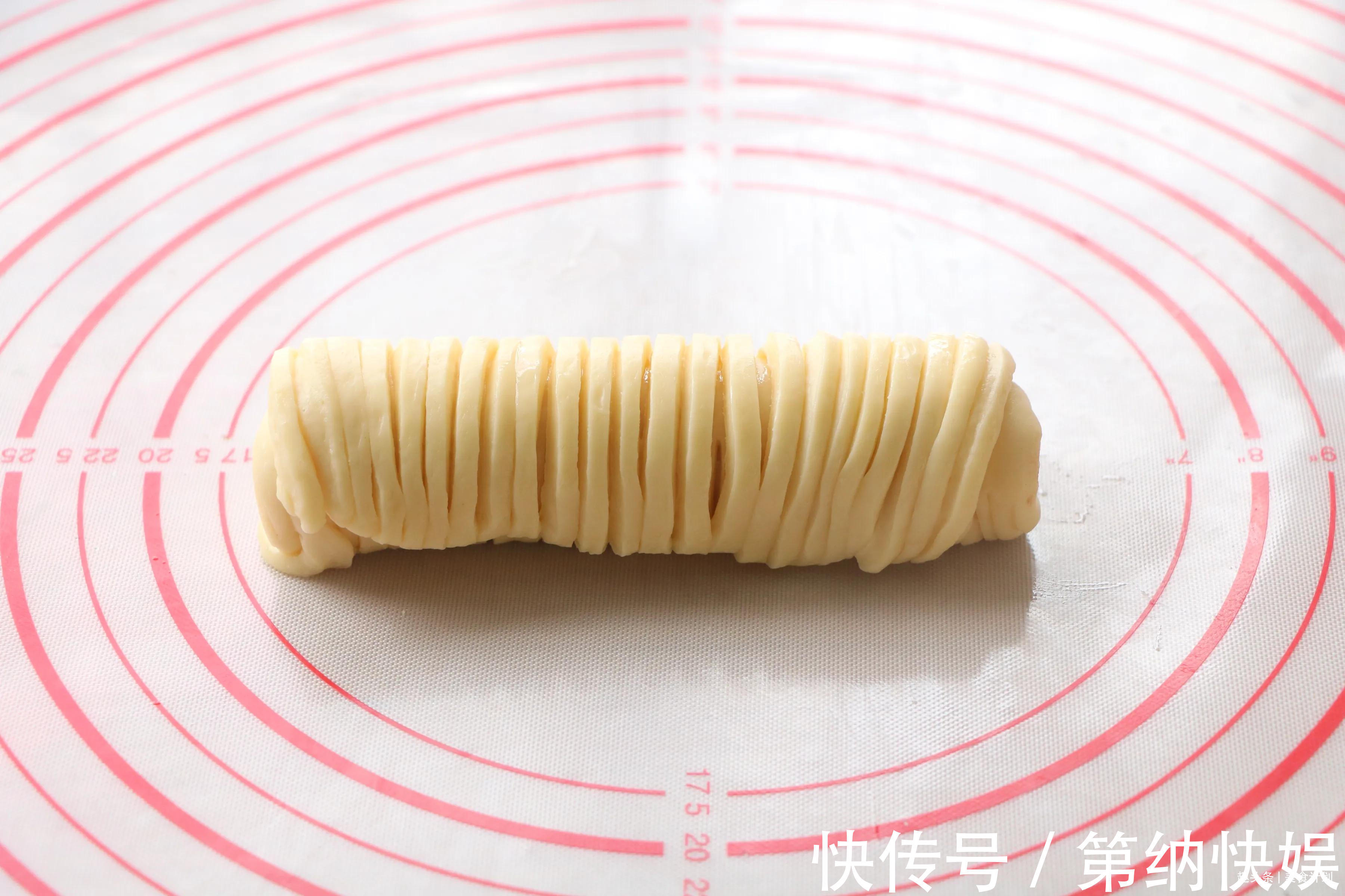 松软|教你做最近很火的毛线面包,松软拉丝,孩子吃了一次还想吃