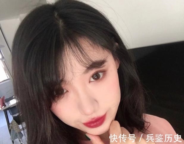 春夏秋冬 完美日记必入口红合集,217元气枫叶红,小金钻05有气场,巨好用