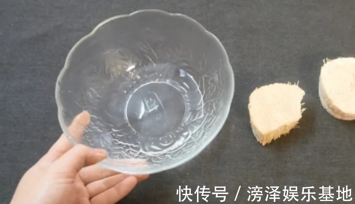 中老年人|金针菇不用花钱买，切下的金针菇放盆里，一周长好，一年都吃不完