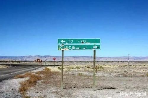 日本人|世界上最怪异的小镇，村民随时都会睡着，真是治疗失眠症的好地方