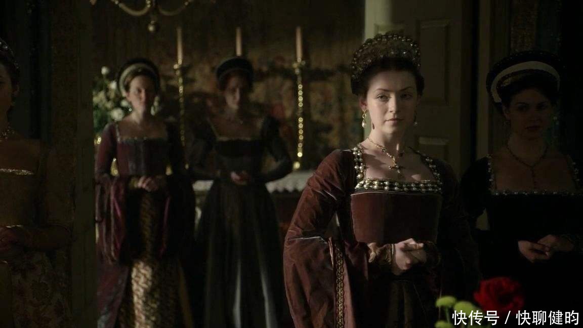 玛丽一世|公主出身尊贵,外婆家都是国王级的人物,可是继母却骂她是私生女