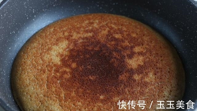 早餐|健康早餐吃杂粮，教你一款杂粮饼做法，给身体来一次“大扫除”