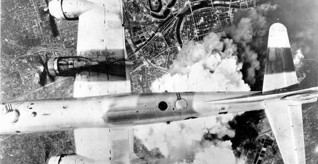 投下|原子弹投下前美国撒下6000万张传单要民众撤离,居民为啥不撤离?