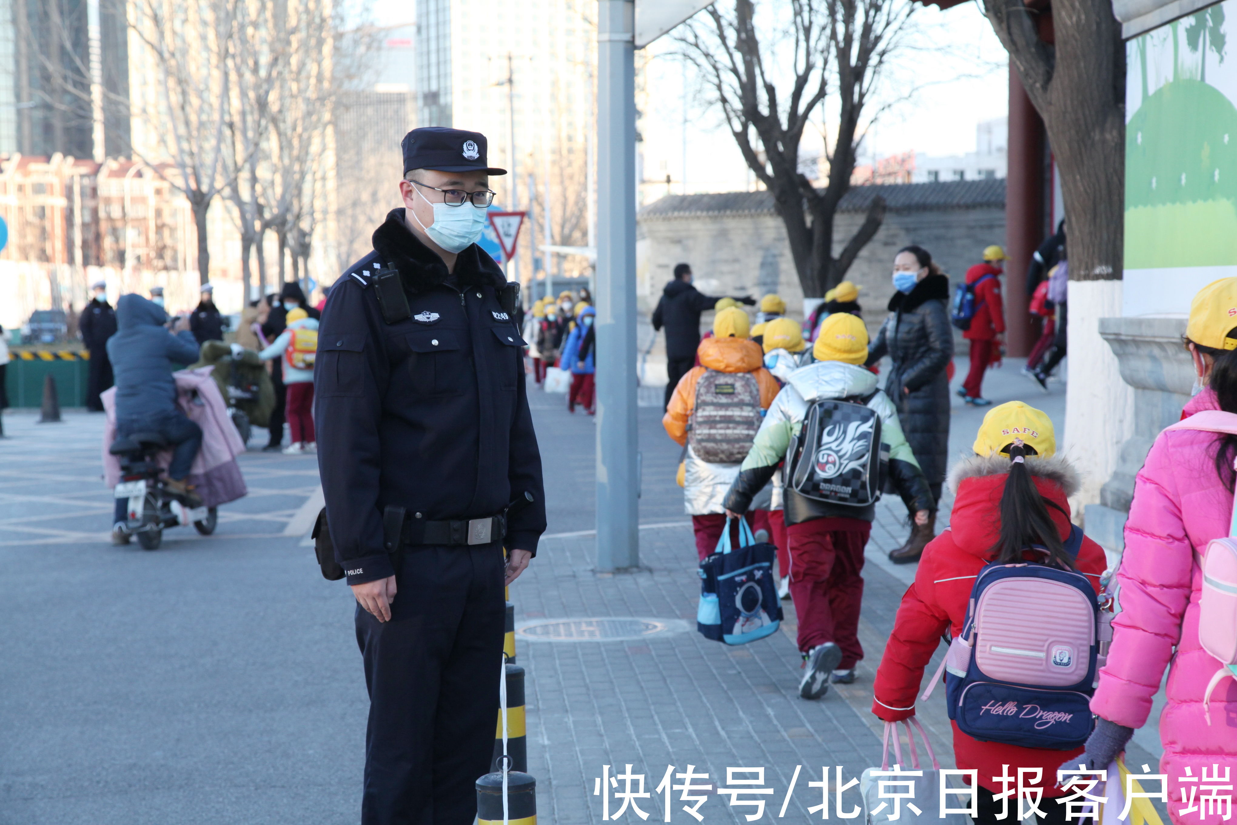 传旗手|开学日，冬奥会开幕式传旗手与小同学分享“传旗”经历