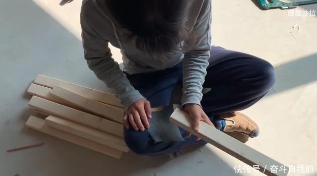 300萬播放,彈幕滿屏“羨慕”,這個90后女護士到底干了啥!