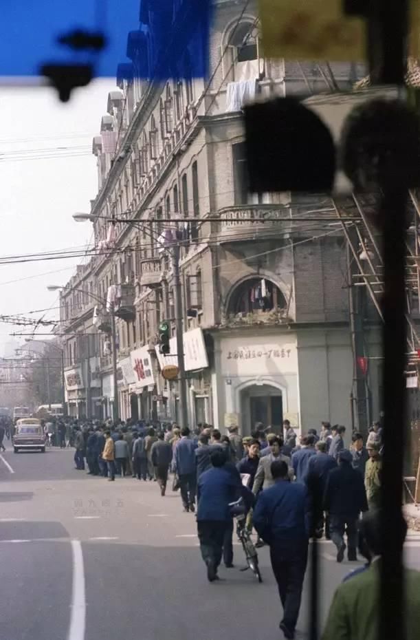 38年前一对美国夫妻，随手拍的中国旅游照，看哭了所有人……