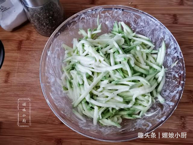 早餐主食新做法，食材丰富少油少盐低脂又营养，家人满意
