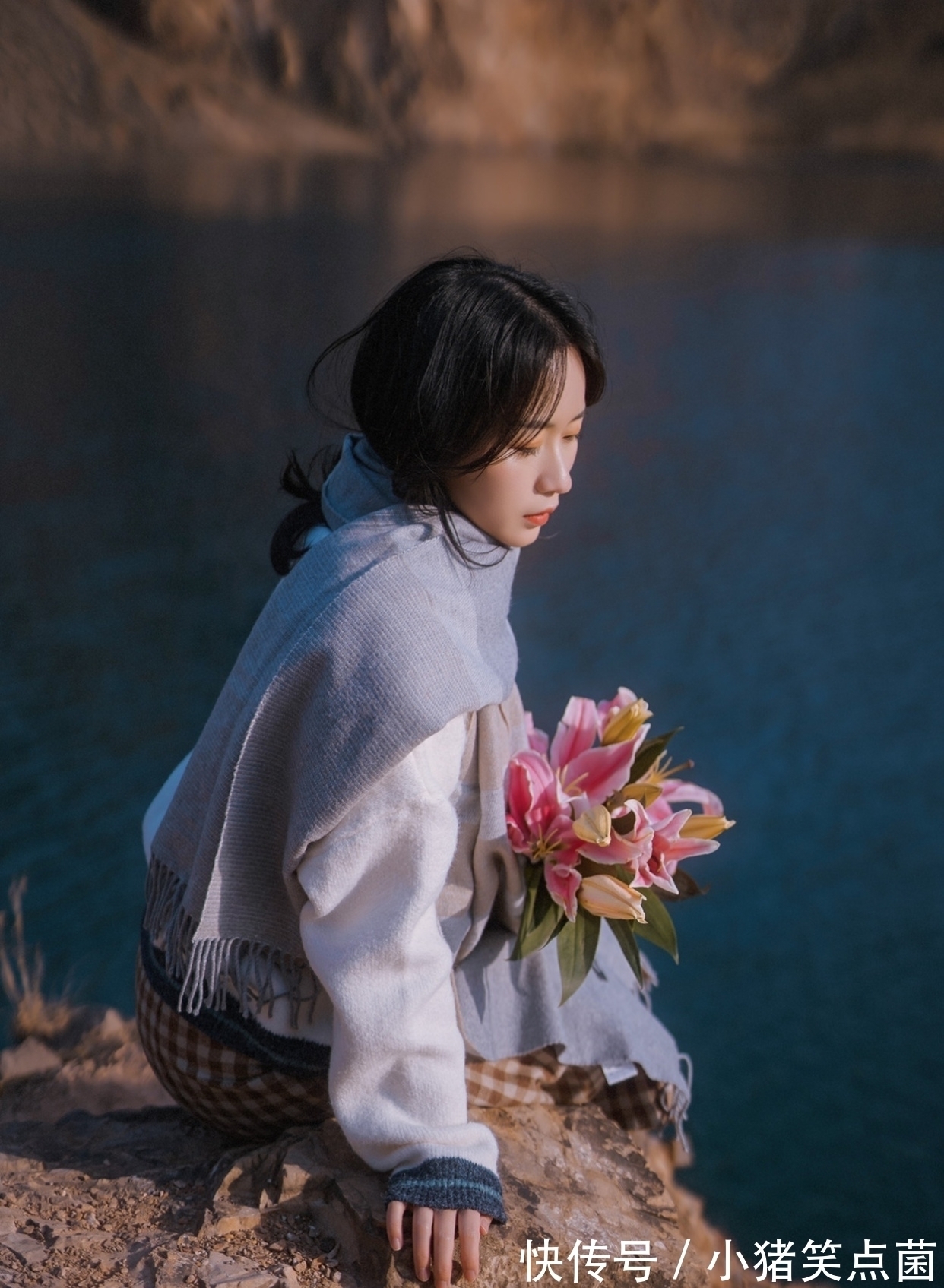 诗笺#诗·十首丨香窗一束黄花瘦,又恐琼楼寄远愁