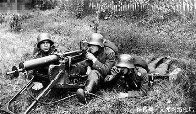 步兵|1000现代步兵和10万古代正规军打,谁会赢?