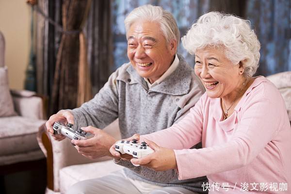 養(yǎng)生|養(yǎng)生其實(shí)并不難4個(gè)簡(jiǎn)單的小方法堅(jiān)持做,會(huì)讓身體越來(lái)越年輕